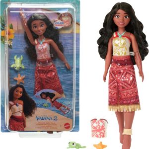 Mattel Disney Oceania 2 – Tautai Vaiana Nuotatrice, bambola con outfit ispirato al film e 2 accessori inclusi, gambe mobilii, Età 3+  JFF09
