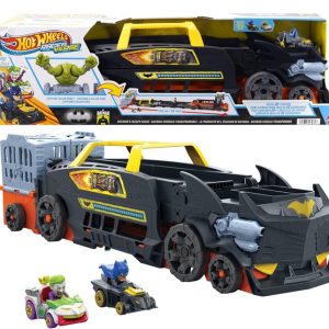 Hot Wheels RacerVerse – La fuga di Batman, veicolo trasformabile in pista circuito a 3 corsie, include 2 macchinine, Batman Die-Cast e RacerVerse Joker, 4+ anni, HXN21